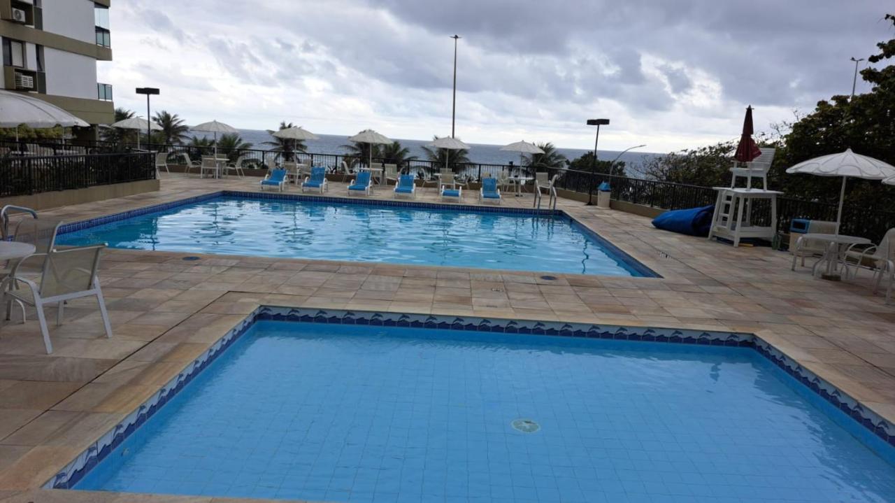 Apartamento Com Toda Infra E Em Frente A Praia - Rio de Janeiro, Rio de Janeiro